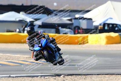 media/Feb-12-2022-SoCal Trackdays (Sat) [[3b21b94a56]]/Turn 2 (1045am)/